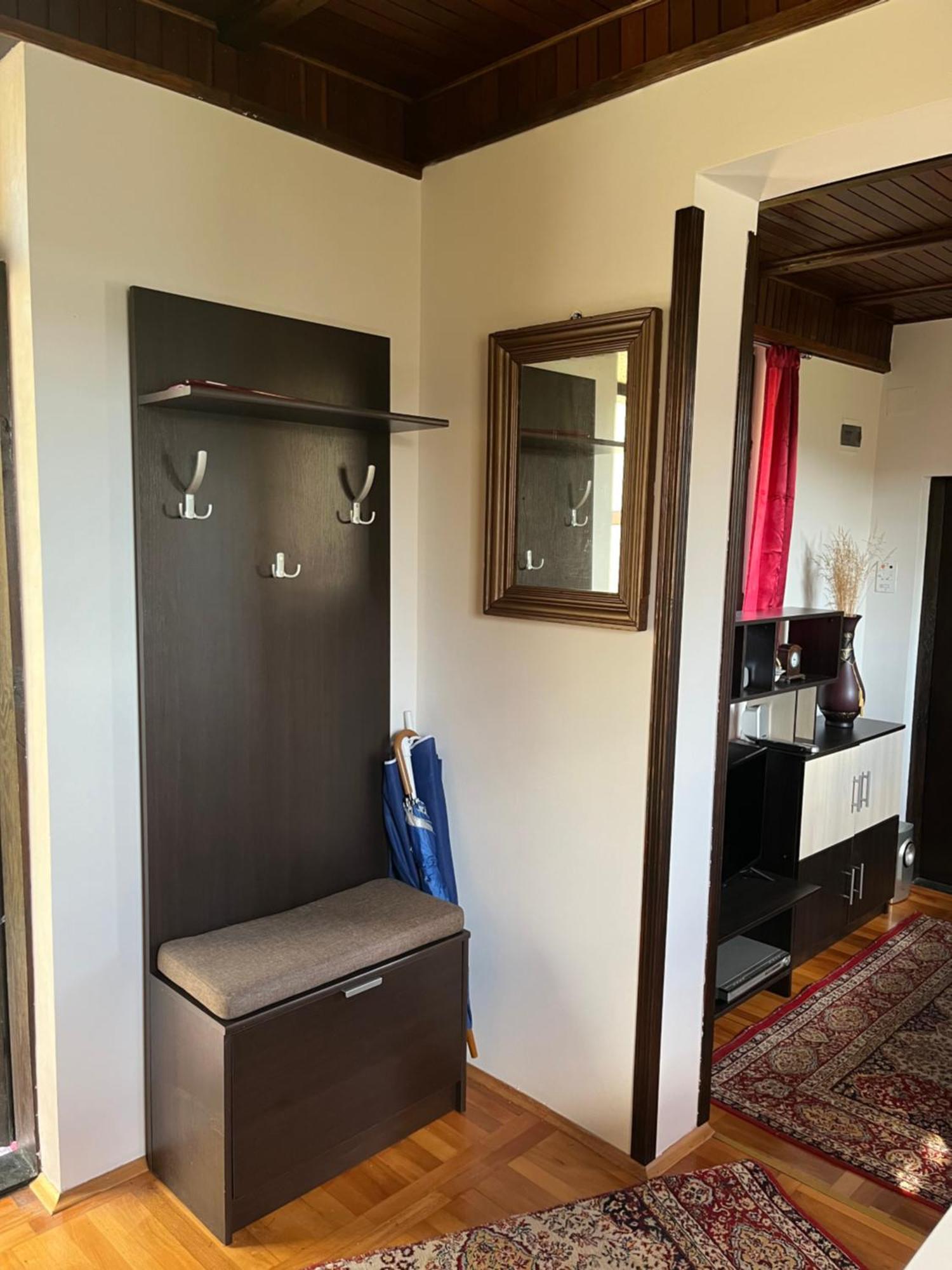 Apartman Jezero Vrutci 우지체 외부 사진